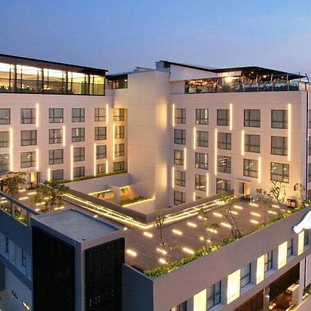 Hotel Aruss Semarang Exteriér fotografie